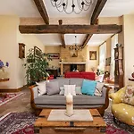 Alojamento de Acomodação e Pequeno-almoço Domaine De Rambeau 4*