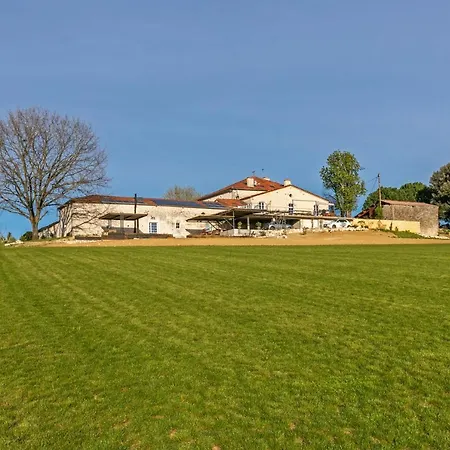 Domaine De Rambeau Couette-café