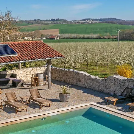 Domaine De Rambeau 4* Castelmoron-sur-Lot