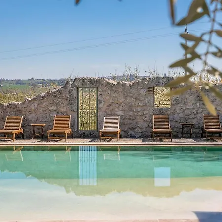 Domaine De Rambeau 4* Castelmoron-sur-Lot